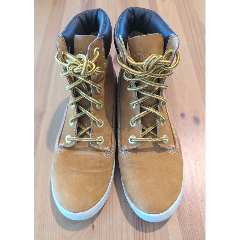 Timberland Women's Chukka Boots Size 7 Wheat Nubuck Lace Up Casual
